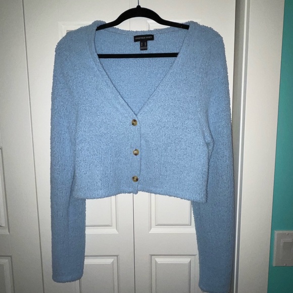 Womens button down sweater - Picture 2 of 3